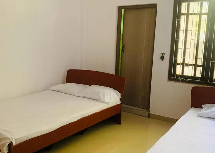 Hotel A9 Rest Trincomalee