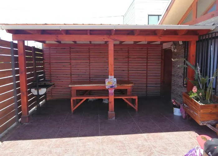 Casa Equipada Para 9 Personas A 5 Minutos Del Centro Y La Playa Principal Y 15 Minutos De Punta De Lobos Pichilemu