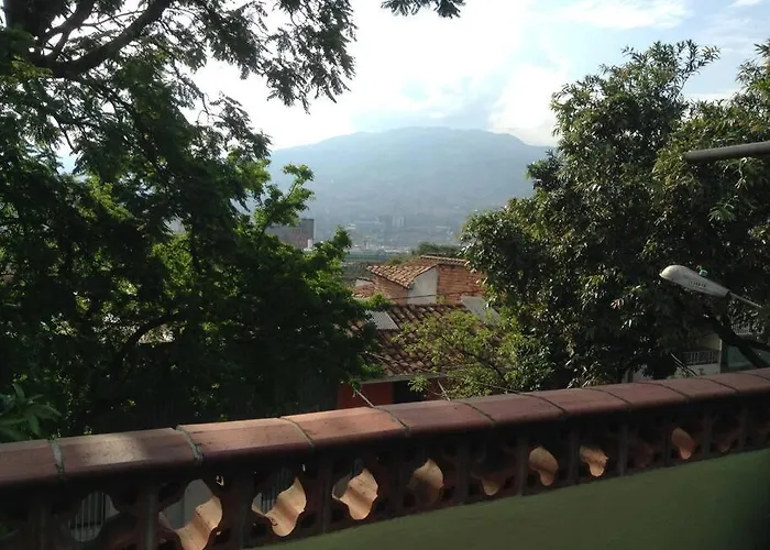 Apartamento-Galeria De Arte Cielo Y Tierra Medellín