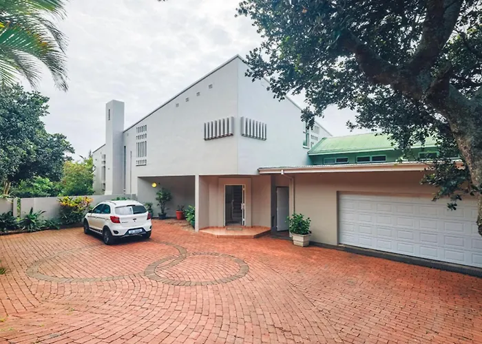 Sea-Cottage Beachfront Accommodation Sheffield Beach