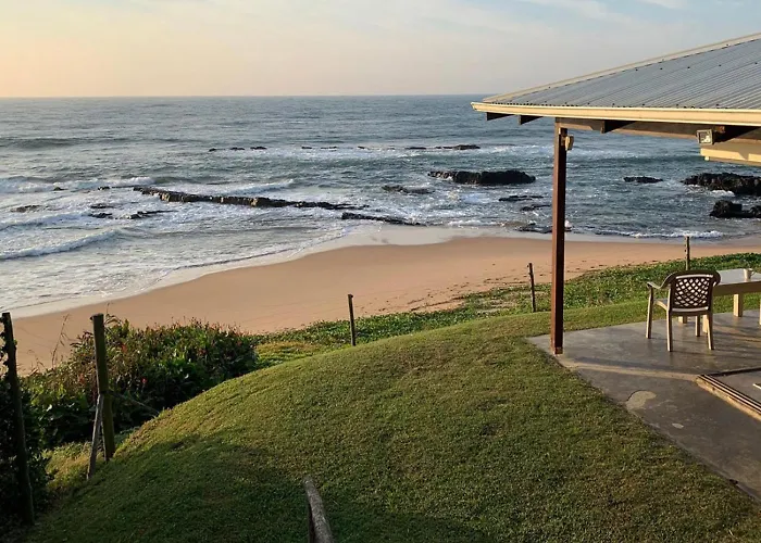 Sea-Cottage Beachfront Accommodation Sheffield Beach