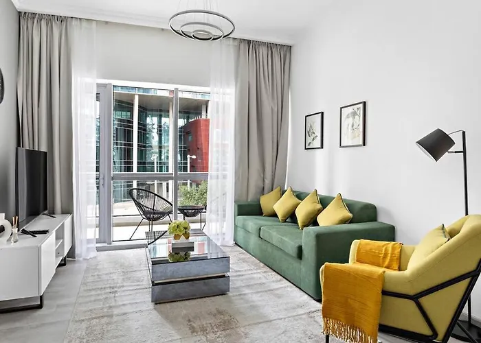 Stonetree - Stylish Apartment With Amazing Building Facilities Dubai