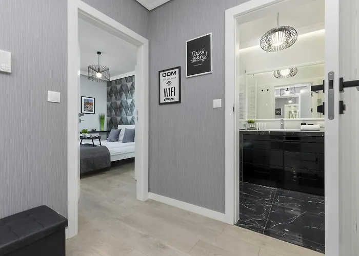 Podgorze Lipska Pet-Friendly Apartment With Balcony And Parking By Renters Prestige Krakau