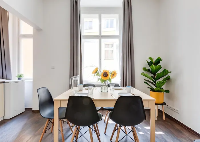 Cool & Charming Apt In City Center - Lub5 Prag