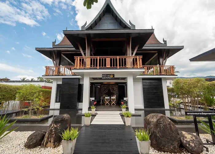 Aava Resort And Spa Khanom