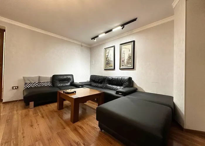 Cozy Retreat In Green Dubravka Pressburg