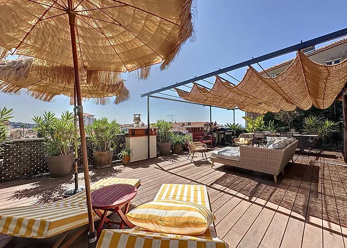 Intuition Rooftop Vaste Terrasse Cannes