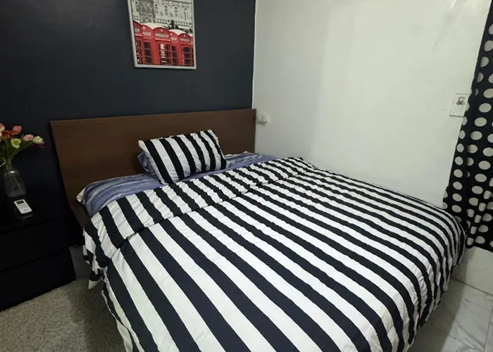 Ferienwohnung شارع محمد شاهين العجوزه Kairo