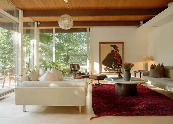 Villa Mountain Getaway With A Pool Hot Tub 5 Beds Los Angeles
