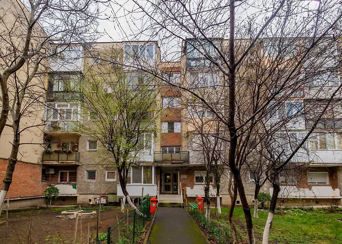 Ferienwohnung Urban Escape - Soft & Stylish Retreat Arad