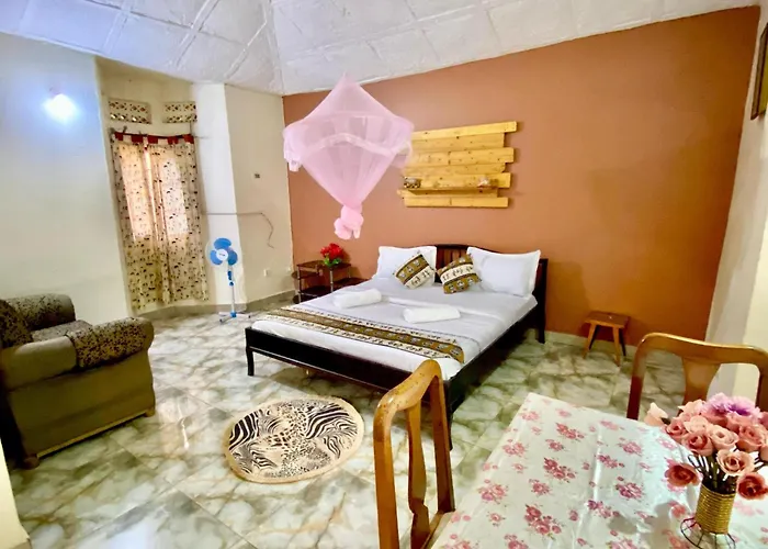Ferienwohnung Gorilla Tours And Travel Africa Ltd Entebbe