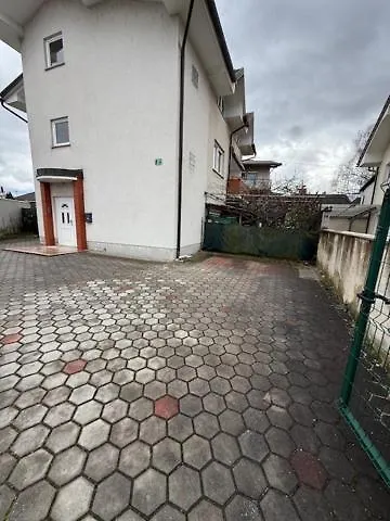 Trnovo Lunca Apartment Laibach