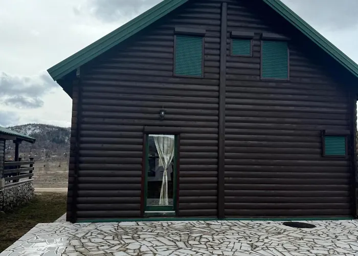 Monutain Lodges Zabljak