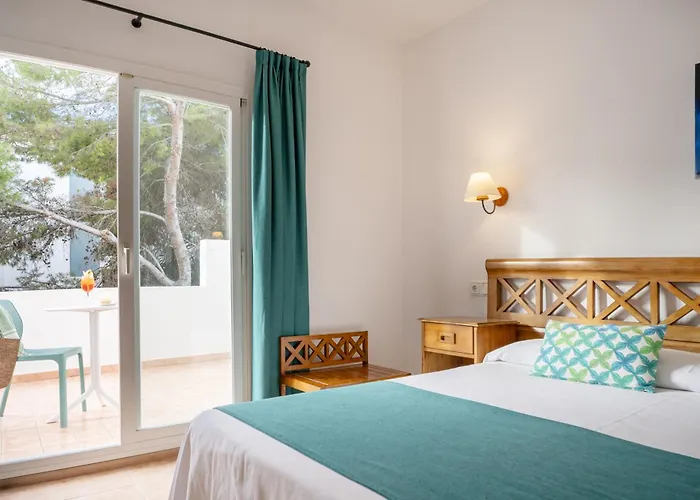Hotel Roca Plana Es Pujols