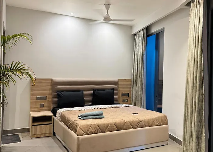 Ferienwohnung 2 Bhk Supernova Noida