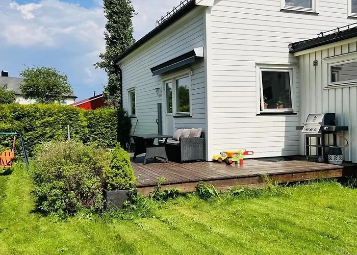 Beautiful Spacious Home W Garden Trondheim