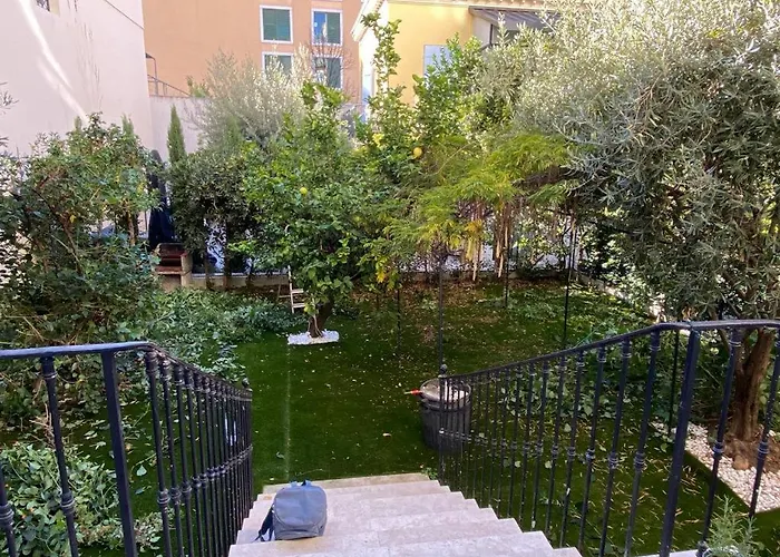 Nice Cote D'Azur Jardin Parking 6 Pers Luxe