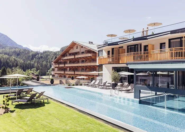 Hotel Habicher Hof 4-Sterne-Superior Oetz