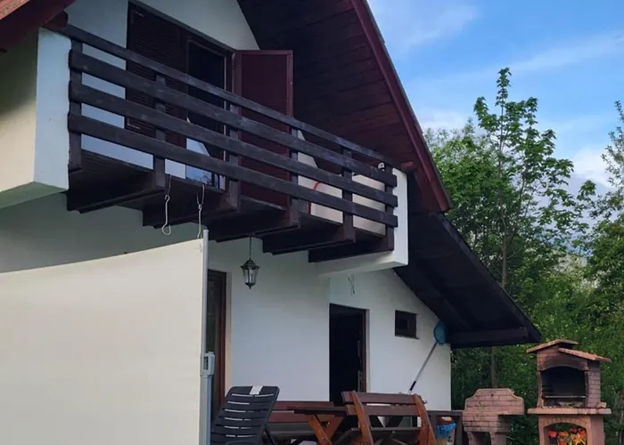 Vila Sa Bazenom Mz Pale
