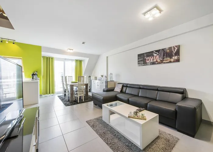 Nice Duplex Located In The Market Square Blankenberge