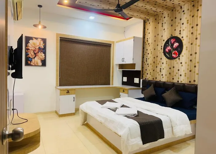 The Royal Luxor 3Bhk Villa Pune