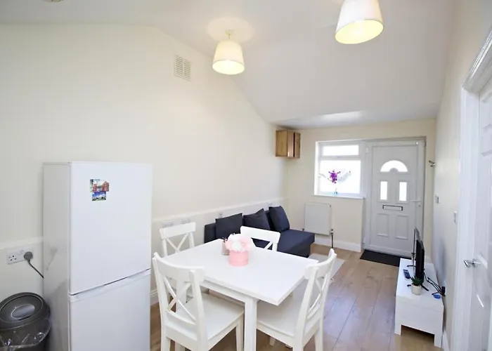 Lovely 1-Bedroom Flat In London Near Blackhorse Rd