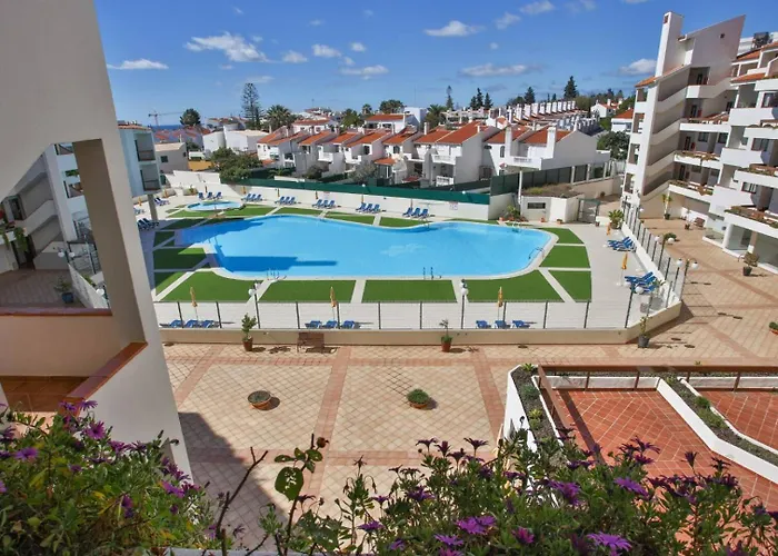 Go4Portugal - Vilamagna - Luxe Condo With Pool, Airco And Seaview Balcony Albufeira
