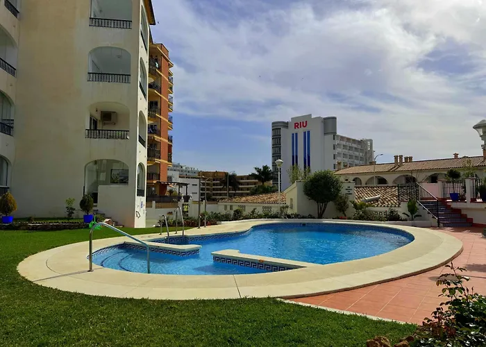 Ferienwohnung Terraza Y Vistas En Carihuela Erisa 2 A 100 Metros De La Playa Torremolinos