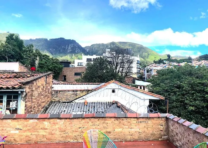 Casa De 3 Hab Con Enorme Terraza Privada En La Candelaria Bogotá