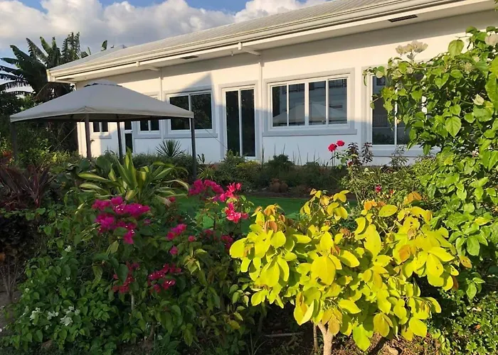 Oville Tagaytay- Cozy And Senior Friendly House Tagaytay City