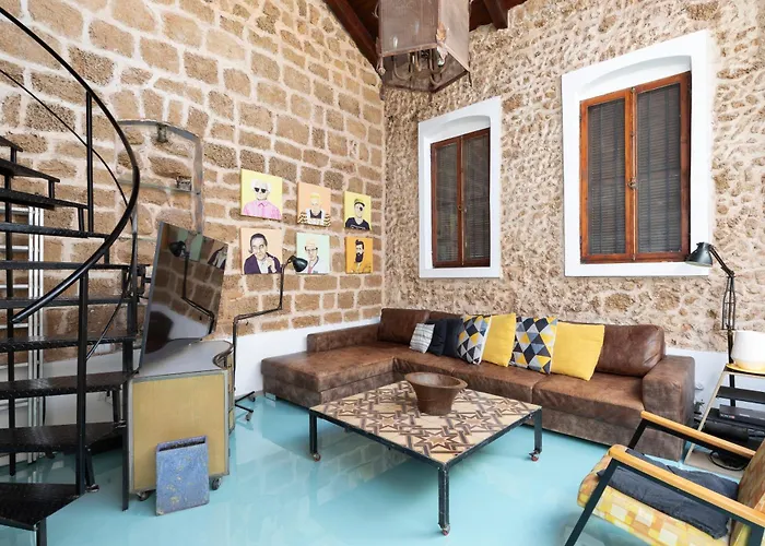 Luxury Villa Steps From The Beach In Neve Tzedek Tel Aviv-Jaffa