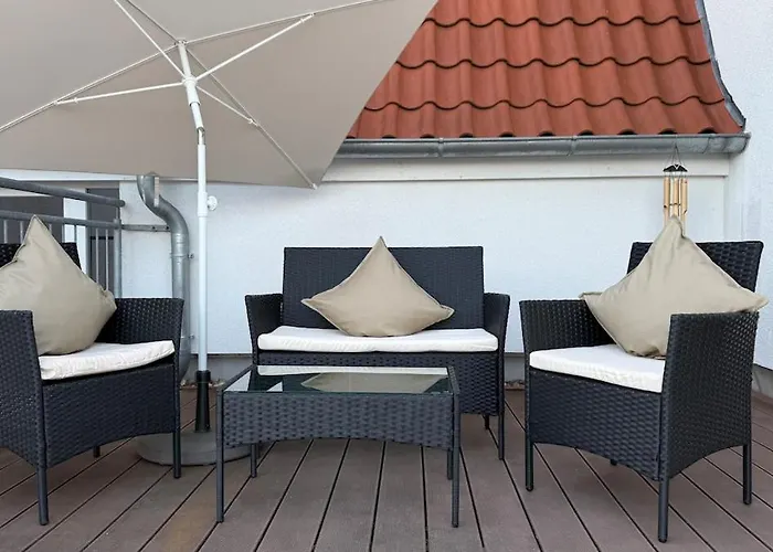 Penthouse With Roof Terrace - Central, Quiet Location Hannover