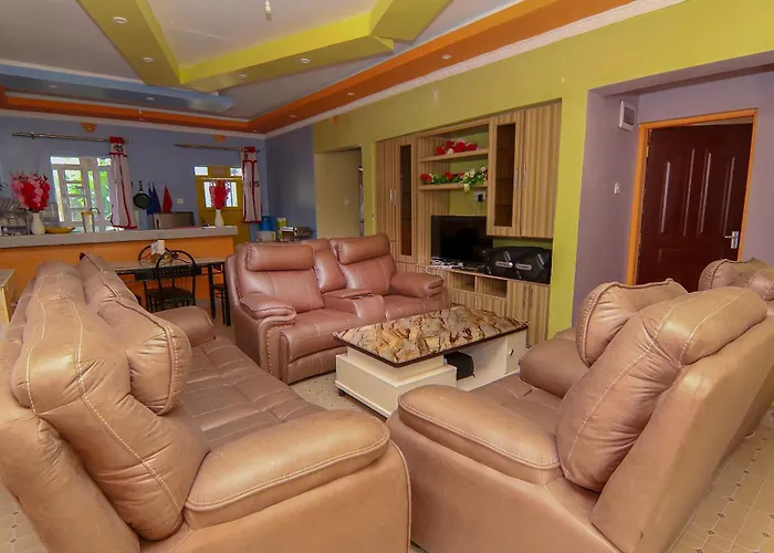 Charis Farm Air B&B Naivasha