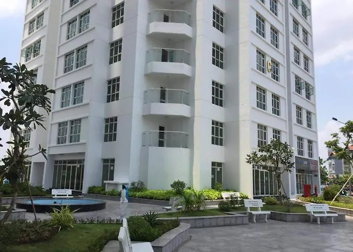 Spacious Apartment With City View In District 7 Ho-Chi-Minh-Stadt