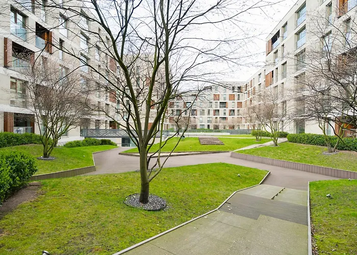 Modern Apartment Near Metro Warsaw Center - Kolejowa