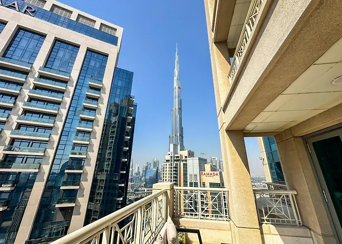 Vserve - 1 Bedroom Spacious Majestic Burj Khalifa View Dubai