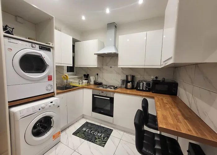 Marvellous Property For 8 People In Battersea - Zone 1, 3 Min Walking From The Main Station London