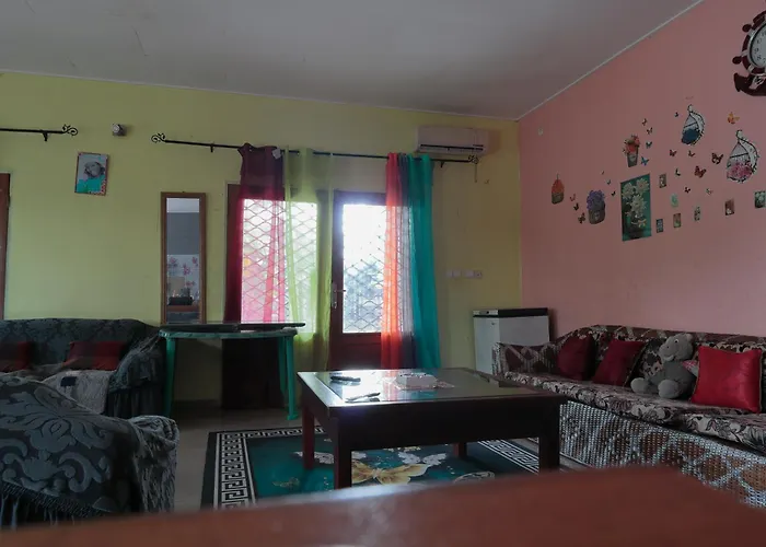 Maison Petite Ferme D Edith Kribi