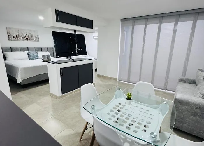 102 Loft La Merced- Casa Saza Cali
