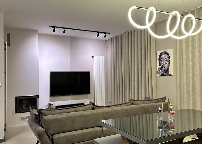 The Corner 1BR in Gemmayze Beirut