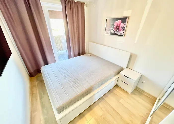 Apartamentai Su Baseinu Maluno Vilose Palanga