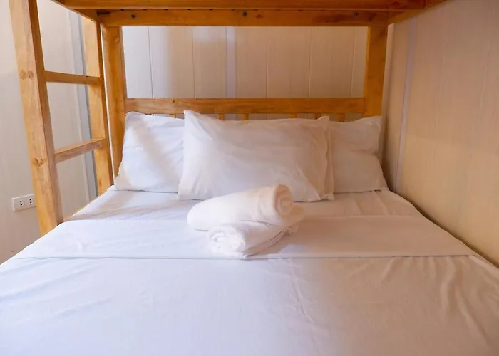Wake Up To Taal Lake View - Spacious 2Br For Families & Friends Tagaytay City
