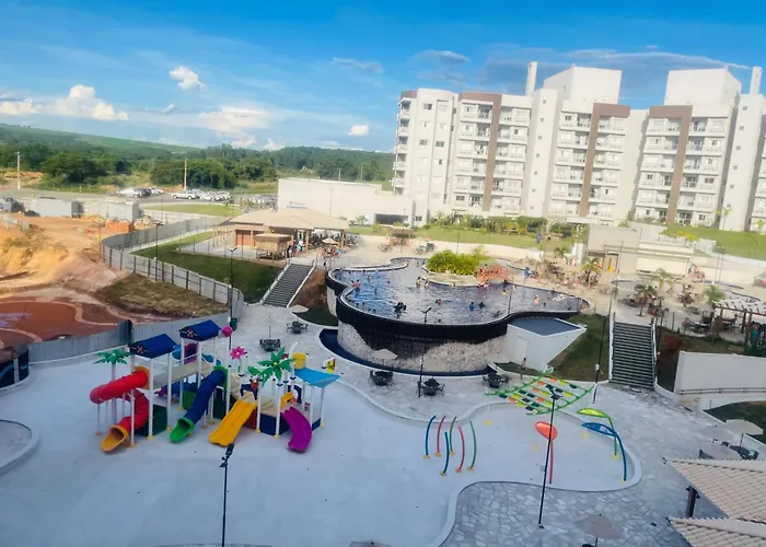 Eco Towers Resort - Lagoa Quente - Acesso Ao Parque, Cafe, Jantar - Opcional Caldas Novas