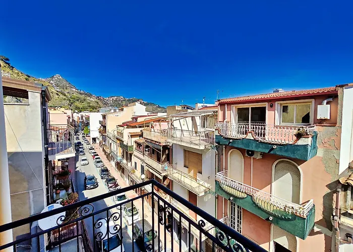 Etnapartment 2 Giardini-Naxos