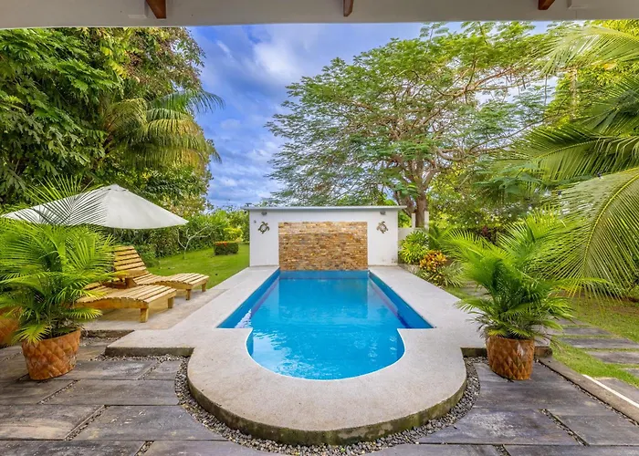 Villa Tenga Paz By Vacation Pura Vida Esterillos