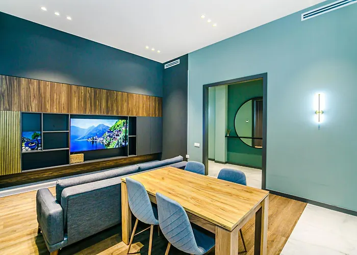Knightsbridge Apartment By Baku Housing