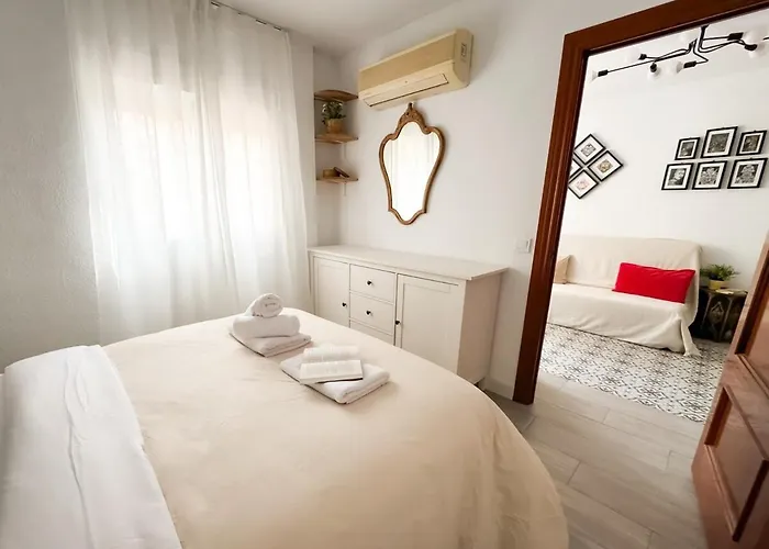 Beautiful Flat Perfectly Located By Beach And City Málaga