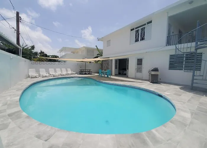 Private Isla Verde Beach Pool House Sleeps 26! San Juan