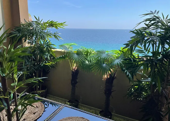 BY NEPTUNE - La Palme Azur Beach view Cannes