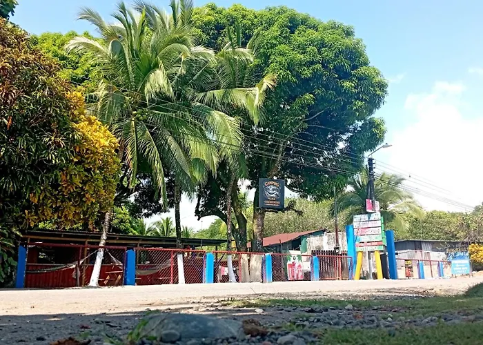 Allalu Camping Corcovado Puerto Jiménez